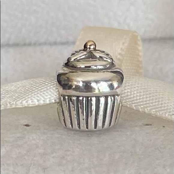 Authentic Pandora Charm Sterling 14k Gold Cupcake Birthday Charm - Picture 2 of 2